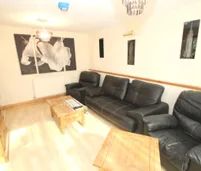 Wellbury Terrace, Leverstock Green, Hemel Hempstead, HP2 4NX, Herts - Photo 3