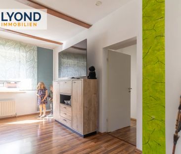 Stilvolle 2-Zimmer-Wohnung mit offenem Wohnbereich und Stellplatz –... - Foto 2