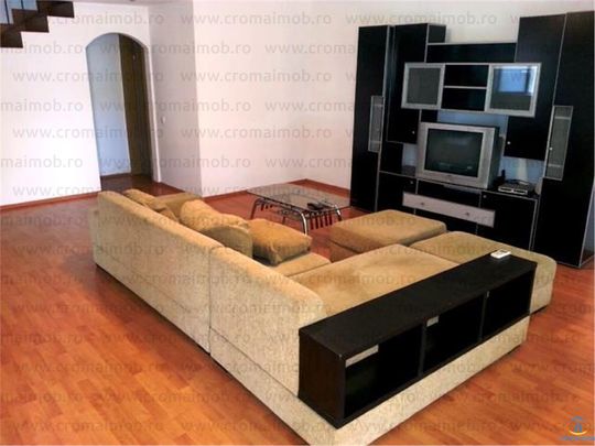 Vila 5 camere de inchiriat Exterior Est Ploiesti - Fotografie 1