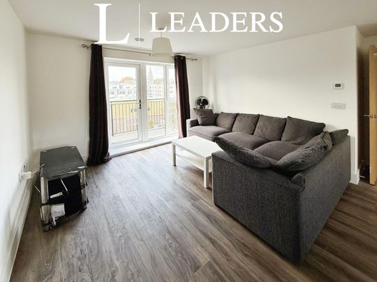 2 bedroom flat to rent - Photo 1