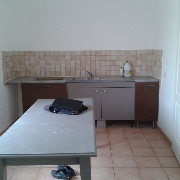 Location Maison 4 pièces 88m² MACAU 33460 - Photo 1