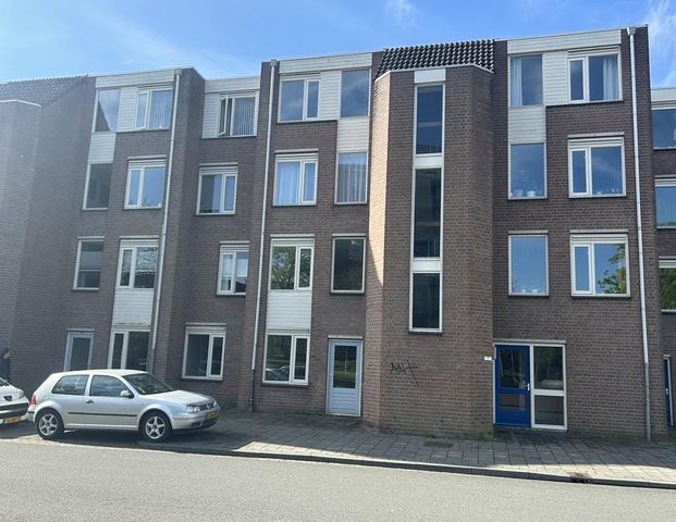 Appartement te huur: Bram van den Berghstraat 35 5348 JT Oss - Photo 1