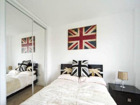 2 bedroom flat to rent - Photo 5