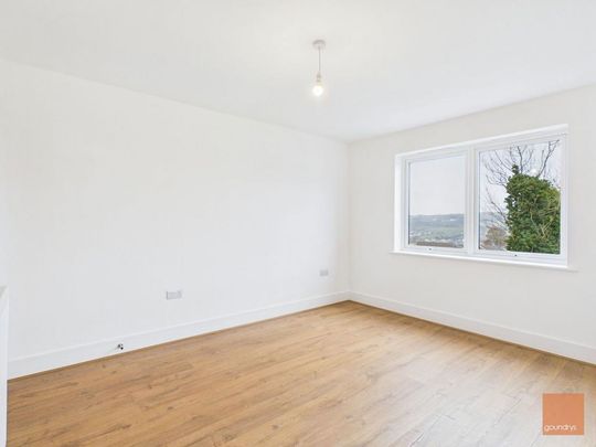 4 bedroom detached house to rent - Photo 1