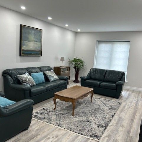 For Lease - 235 Louis Drive, Mississauga, Ontario - Photo 1