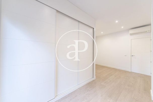 Flat for rent in Fuente del Berro (Madrid) - Photo 1