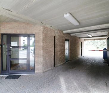 Appartement, twee slaapkamers, autostaanplaats in centrum te Scherp... - Photo 4