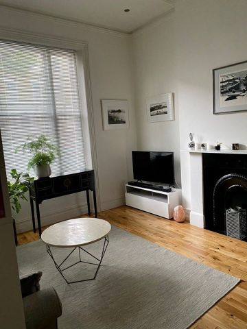 2 Bed Flat, Shirland Road, W9 - Photo 2