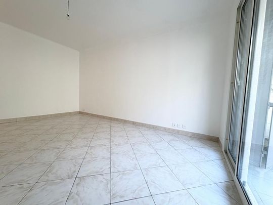 Location Appartement 3 pièces 54m² NICE 06000 - Photo 1