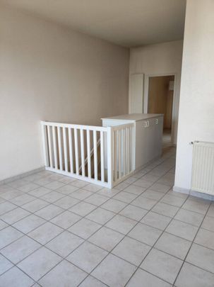 Location appartement 3 pièces 58.78 m² à Oyonnax (01100) - Photo 1