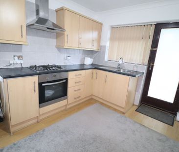 2 Bedroom Detached Bungalow To Rent - Photo 5