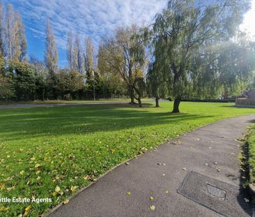 3 bedroom end of terrace house to rent - Photo 3