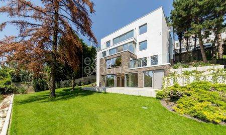 Jedinečná 4-podlažná vila 500 m2, 3x terasa 100 m2, s garážou, výhľad - Fotografia 4