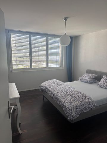 3.5 Zimmer, 90 m², 2. Stock - Foto 3