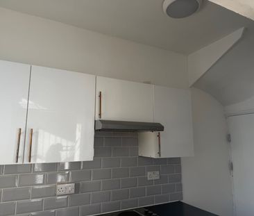 2 Bed Terraced House, Ashton Mount, LS8 - Photo 6