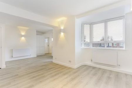 2 bedroom apartment - Photo 4