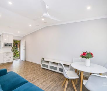 OUTSTANDING APARTMENT IN A SUPER LOCATION! **Partly furnished, see ... - Photo 4