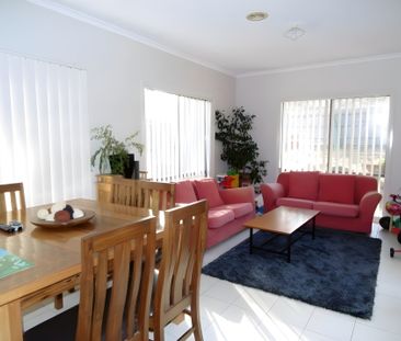 Comfort and Style: Your Sanctuary at 21 Cascades View, Yallambie - Photo 2