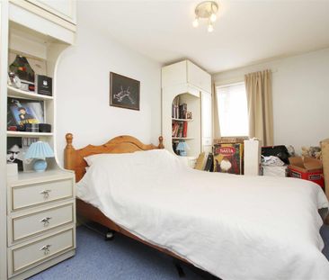 Humber Close, West Drayton, UB7 - Photo 4