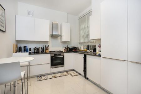 3 bedroom apartment to rent - Photo 4