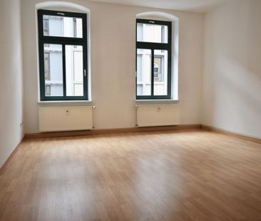 Kaßberg • Balkon • Bad mit Wanne • 2 Zimmer • Abstellraum • gepfleg... - Foto 1