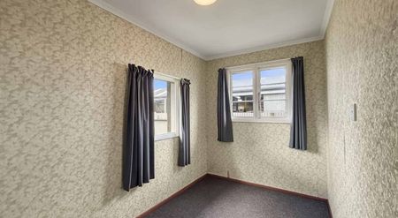 CITY CENTRE - 2 BEDROOMS - Photo 2