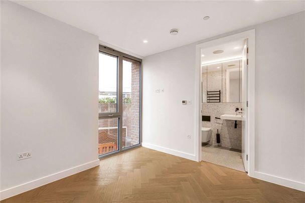 Two bedroom apartment in the highly anticipated Parkhaus development. - Photo 1