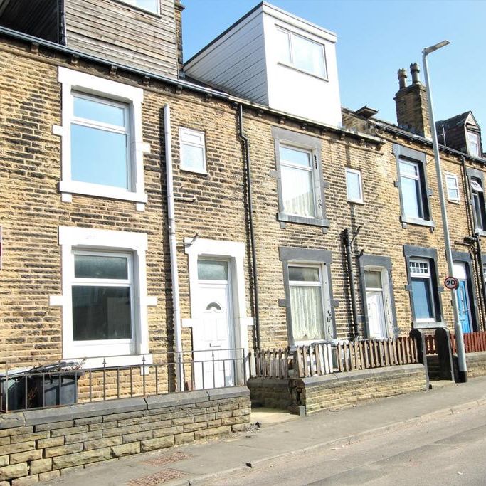 2 bedroom terraced house to rent - Photo 1