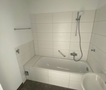 Dachgeschosswohung mit Weitblick 3-Zimmer // DG, rechts - Photo 6