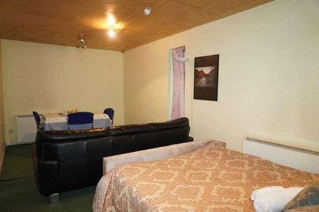 Fieldend Road, Pinner, HA5 - Photo 4