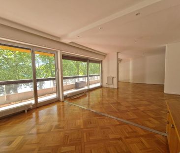 Location Appartement 3 pièces 129m² ANNECY 74000 - Photo 3