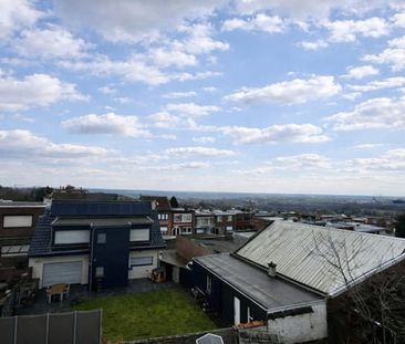 Appartement te huur - Photo 1