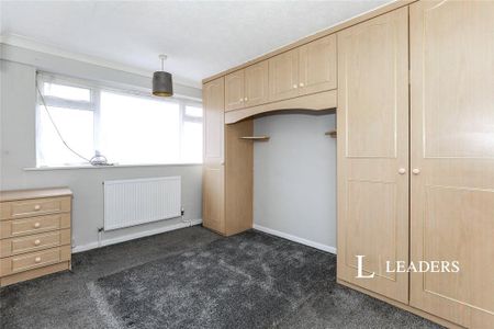 3 bedroom house to rent - Photo 2