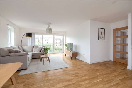 A stunning two bedroom furnished flat with two bathrooms at The Engine Yard Development, situated off Leith Walk. - Photo 5