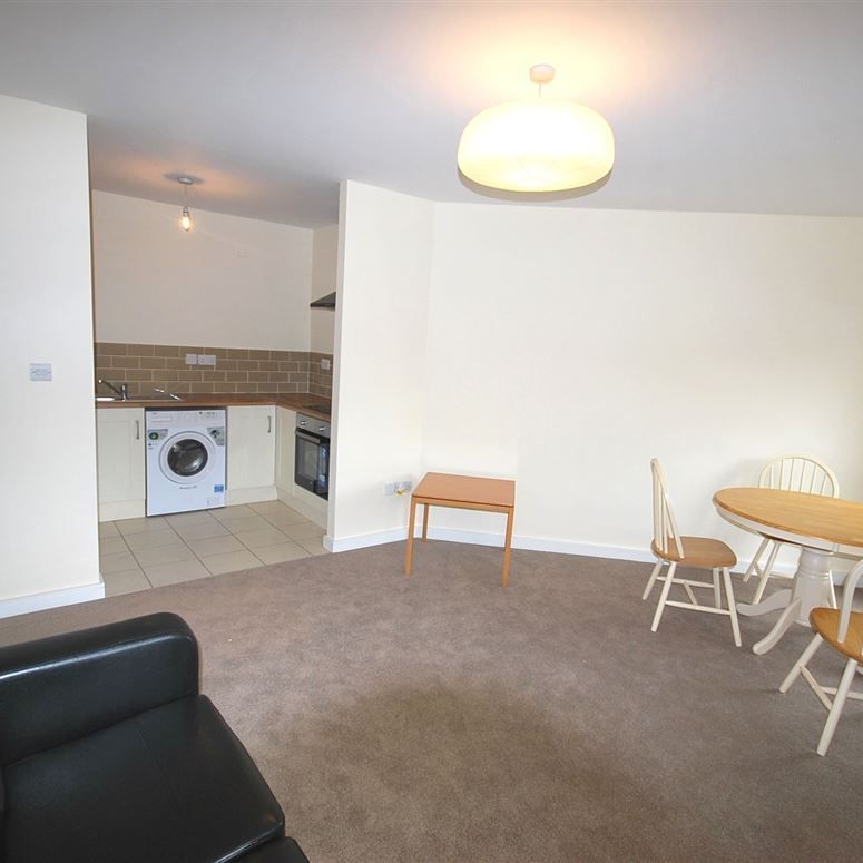 Gloucester Square, Railway Street, Mountjoy Square, Dublin 1 - Photo 1