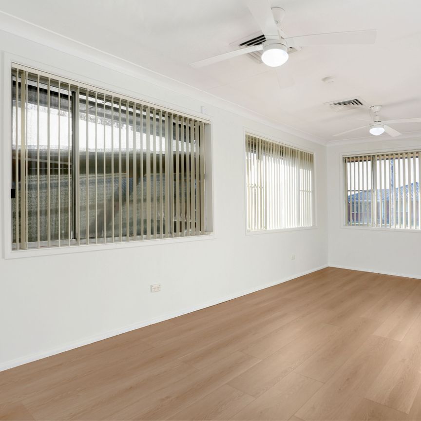 Modern Four Bedroom Family Home - Photo 1