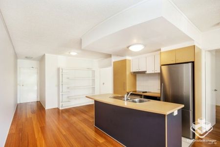 2 BEDROOMS APARTMENT AT THE GOODWIN - Photo 5