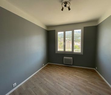 Appartement 4 pièce(s) 3 chambre(s) 80.3 m² - Photo 4