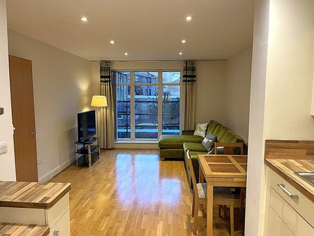 1 Bed Flat, Merchants House, SE10 - Photo 2