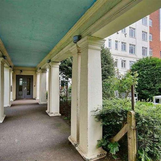 Brixton Hill Court, Brixton, SW2 - Photo 1