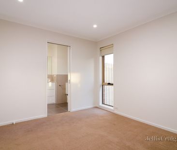 20 St Boswells Avenue, Berwick - Photo 3