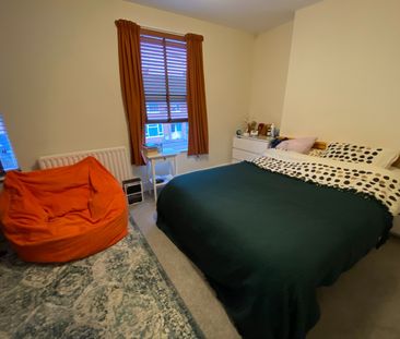 2 Bed Semi-Detached House, Exchange Road, NG2 - Photo 3