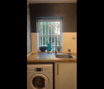 1 Bed Flat, Victoria Crescent, SE19 - Photo 6