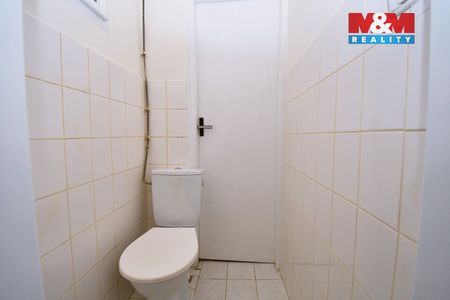 Pronájem bytu 1+1 37 m² - Fotografie 3
