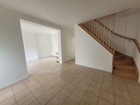 Location Maison 4 pièces 108m² ELEU DIT LEAUWETTE 62300 - Photo 5