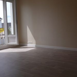 Location Appartement 1 pièce 30m² TOURS 37000 - Photo 3