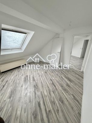 5-Zimmer-Wohnung mit 2 Bädern und Gäste-WC in Wuppertal-Barmen - Photo 1