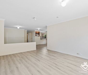 Quiet Cul-de-sac Living with Space, Privacy & Convenience - Photo 6