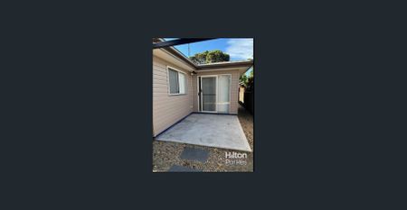 LIKE NEW 2 BEDROOM GRANNY FLAT - Photo 5