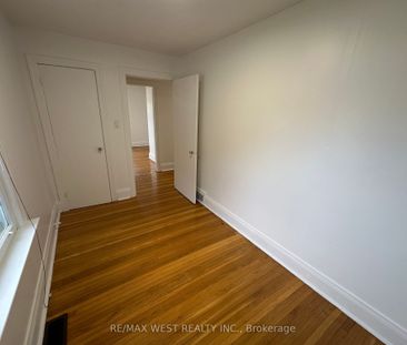 For Lease - 8186 Islington Avenue, Vaughan, Ontario - Photo 2